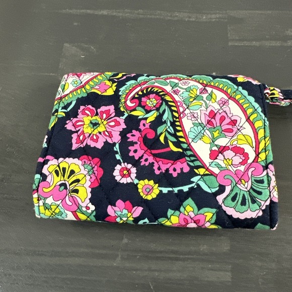 Vera Bradley Paisley Petal Turn Lock Floral Wallet Wristlet Pockets Organize EUC - Picture 3 of 6